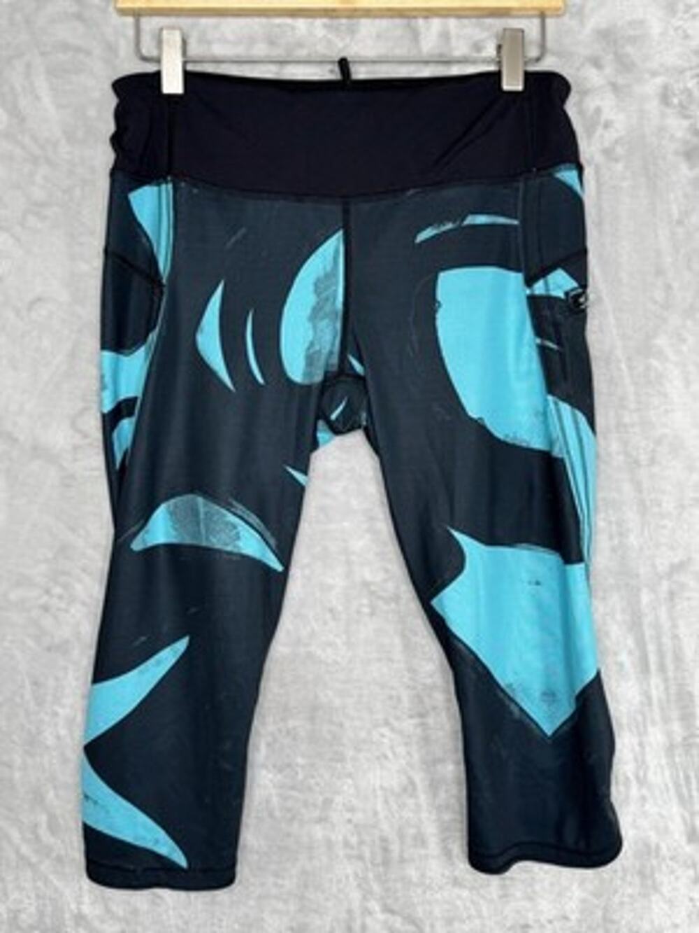 Lululemon Run Top Speed Cropped Leggings Womens 8 Black Blue Abstract Print